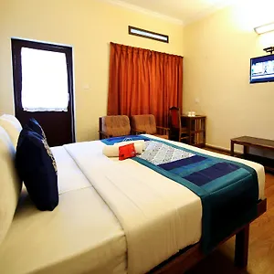 Oyo 2887 Sn International Kumily