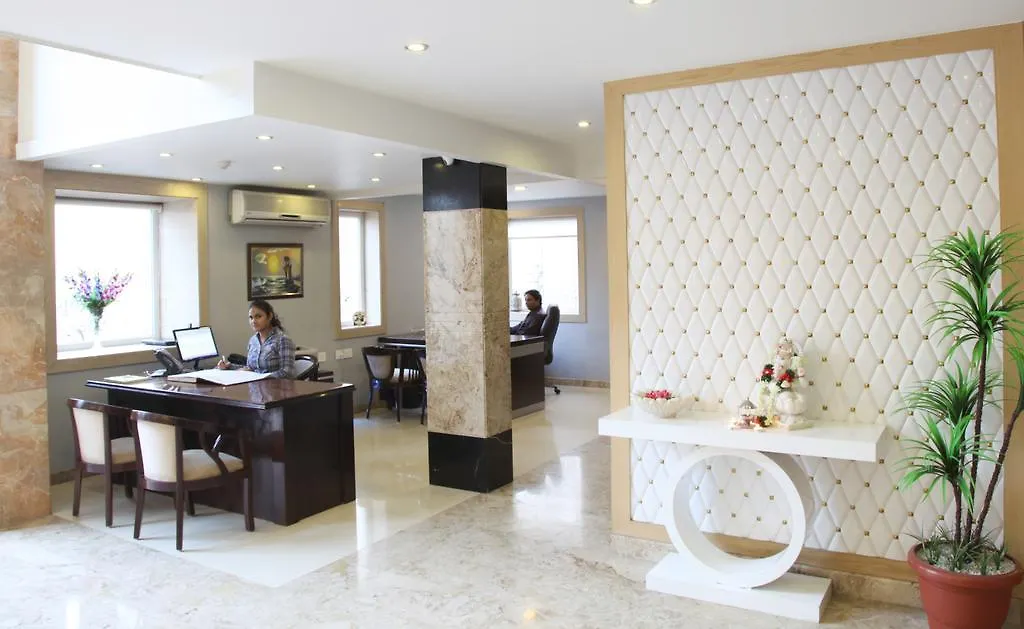 ***  A & M Ressidency Hotel Delhi  India