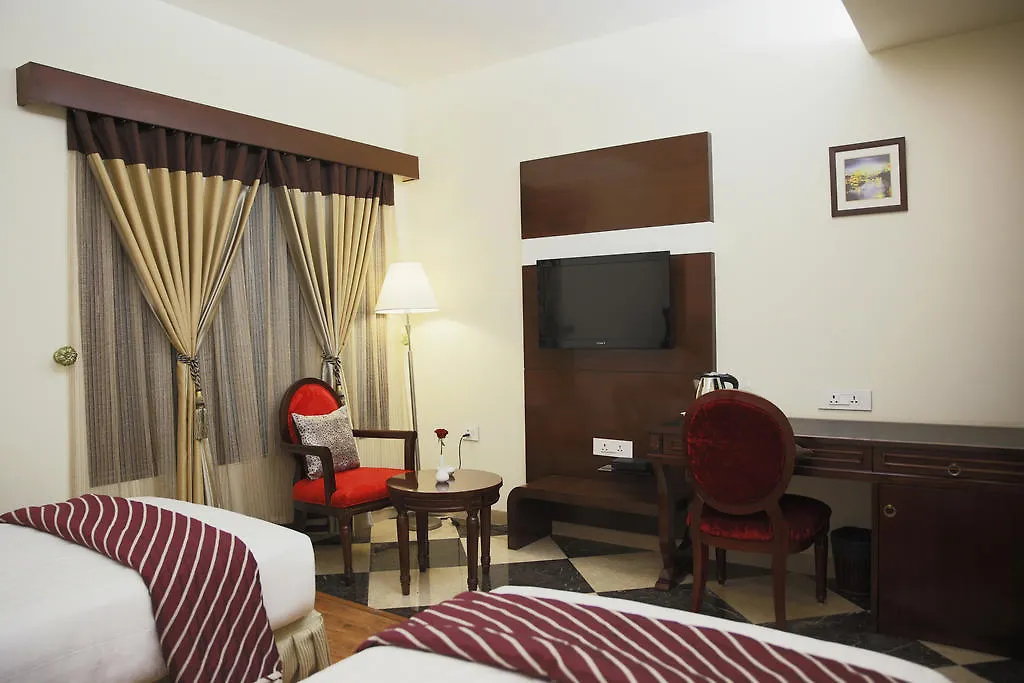 ***  A & M Ressidency Hotel Delhi  India