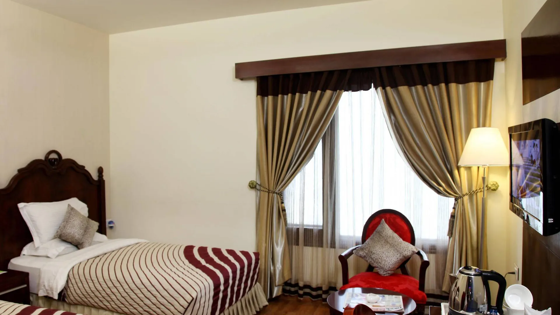 A & M Ressidency Hotel Delhi